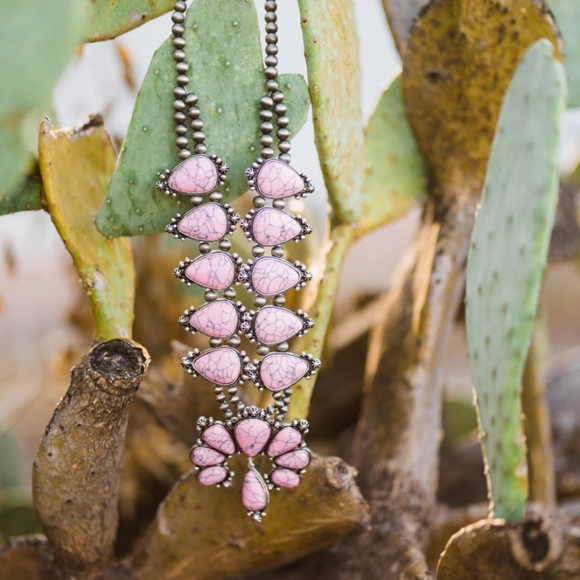 Elegant Fashion Boutique Jewelry - Southern Style Blossom Pink Necklace